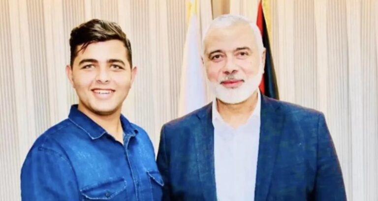 Ismail Haniyeh and his grandson