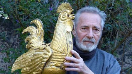 the story of the 'Golden Rooster' that captivated the world
