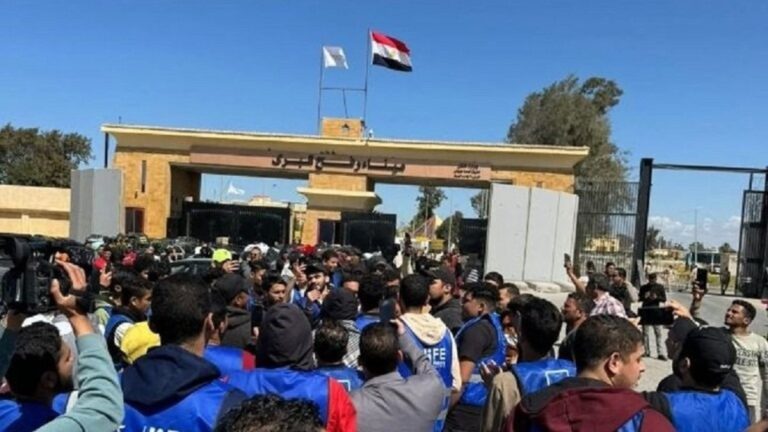 the Rafah crossing