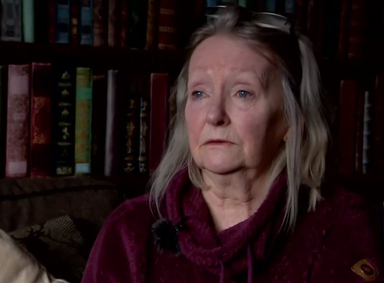 Woman Extracts Own Teeth with Pliers Due to Failed Dental Appointment