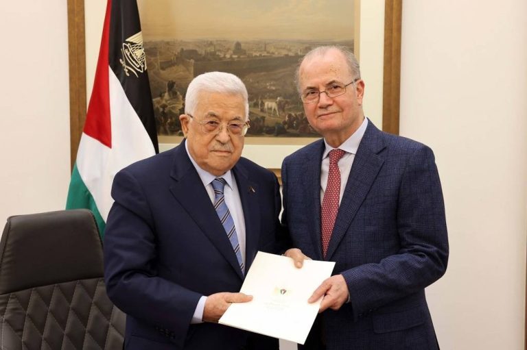 To obtain the governance of Gaza... The secret behind Abbas's choice of Mohammed Mustafa to form a new government