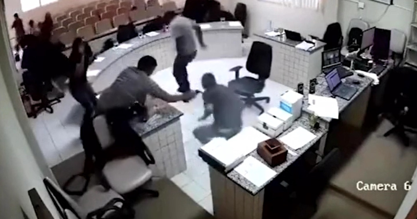 Dramatic Attack in Brazilian Courtroom