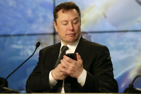 Elon Musk Opposes TikTok Ban
