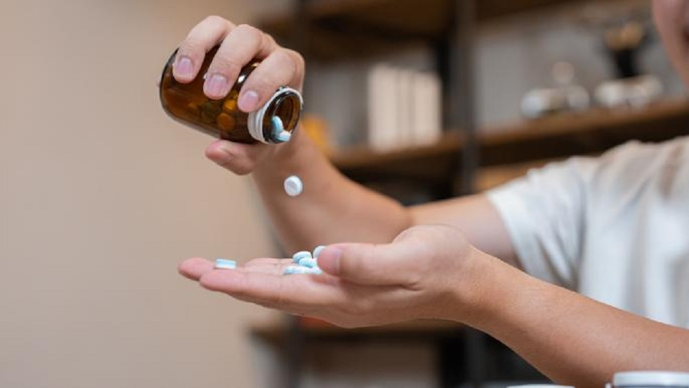     Iranian medicine crisis