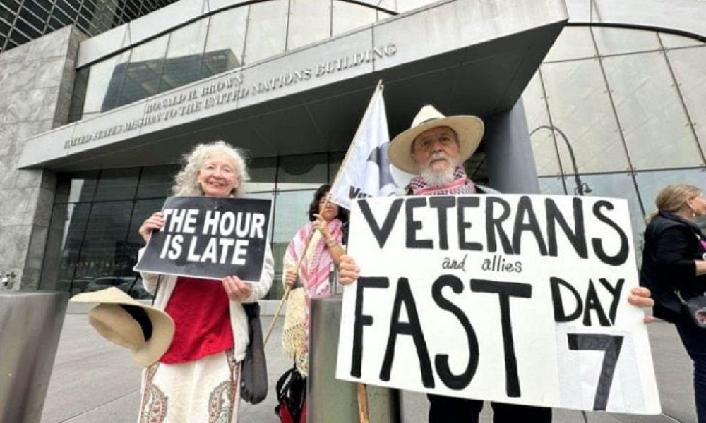 On Thursday, peace advocates and military veterans in the United States launched a 40-day hunger strike in front of the U.S. Permanent Mission to the United Nations in New York, in solidarity with Gaza.
