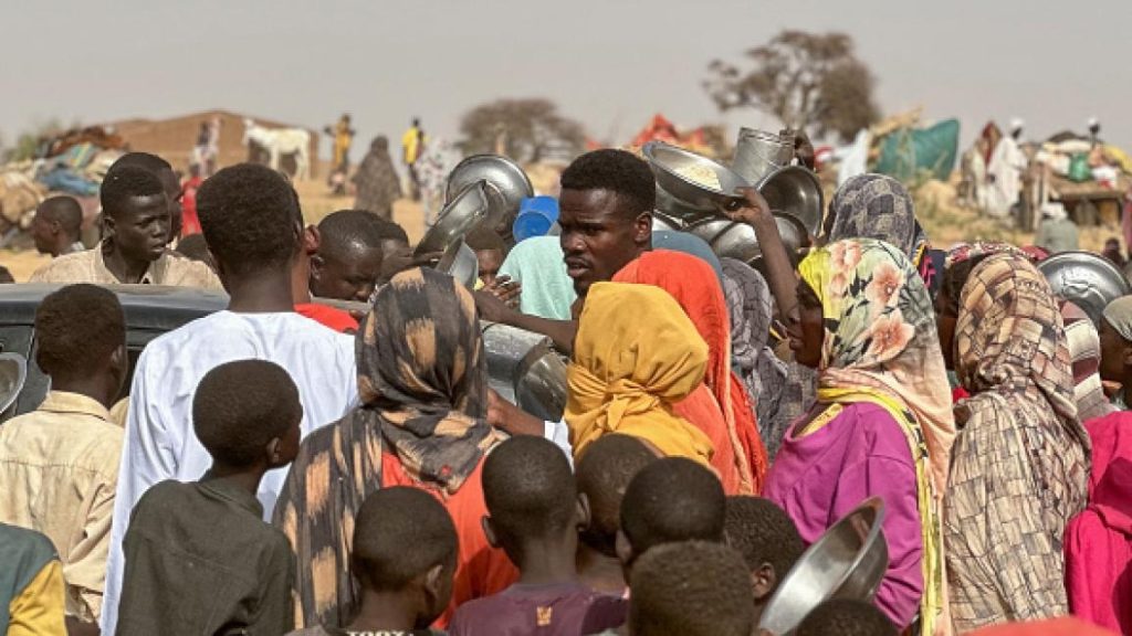 Northern State Governor Abdel Rahman Abdel Hamid issued Emergency Decree No. 5 for 2025, amending curfew hours for individuals and vehicles in the Al-Dabba locality.