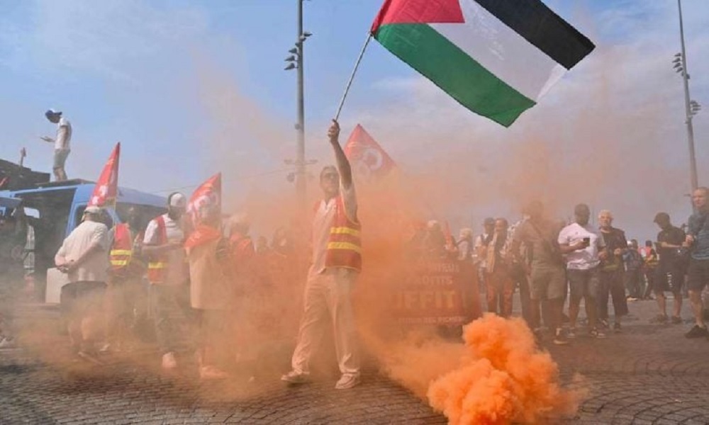 French dockworkers in the southern port of Fos-sur-Mer have refused to load a military shipment destined for Israel, protesting what they call Israel’s ongoing genocide in Gaza.