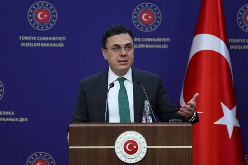 Turkish Foreign Ministry spokesman Oncu Kytchli asserted that the 2019 memorandum of understanding (MoU) signed with Libya on maritime-boundary delimitation “is legitimate and fully compliant with international law,” stressing his country’s rejection of any attempt to infringe Turkey’s rights in the Eastern Mediterranean.