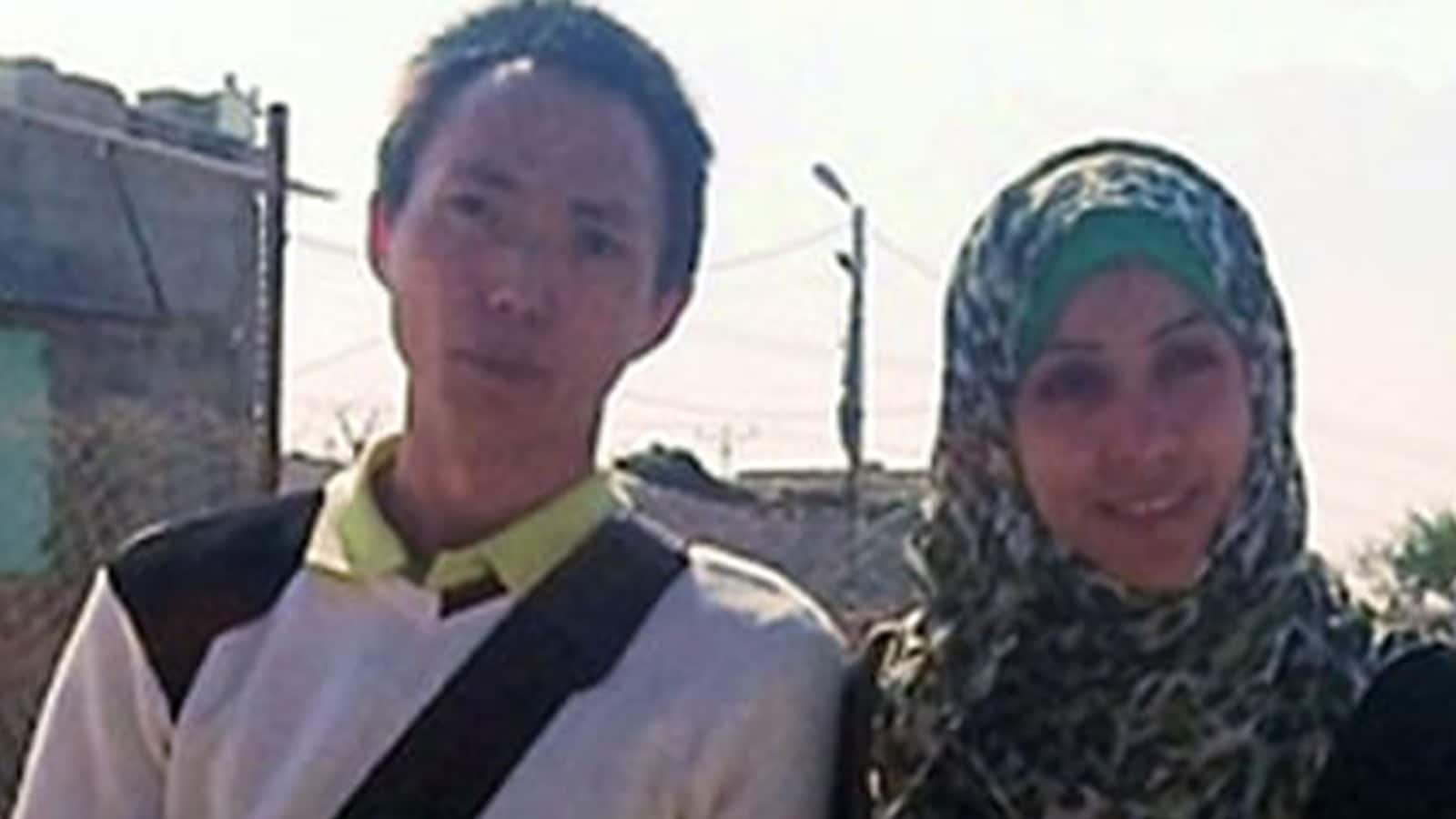شاب صيني يتزوج فتاة من قطاع غزة watanserb.com