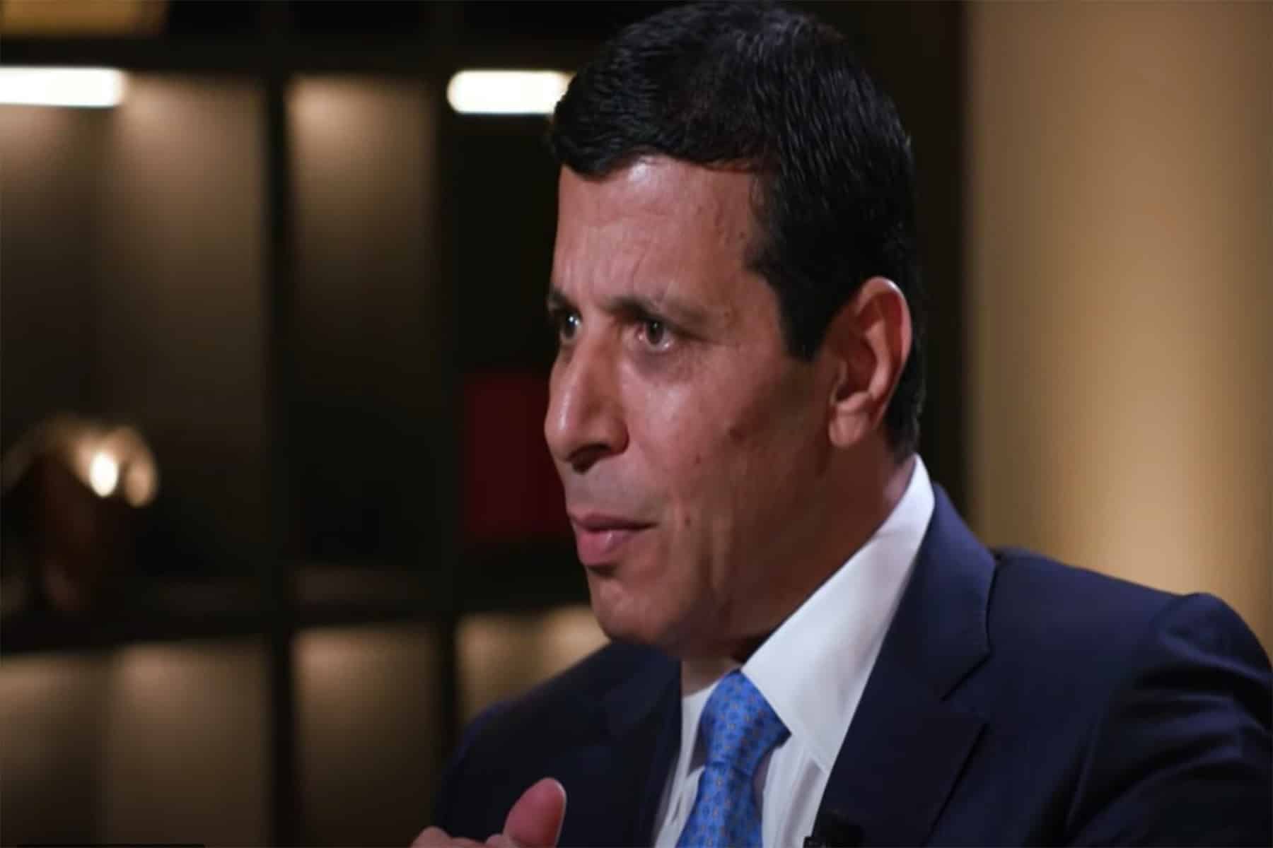 دحلان ينقل اقامته لمصر watanserb.com