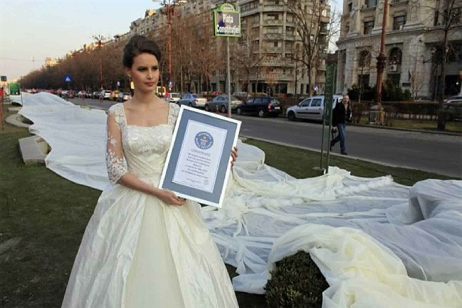 أطول فستان زفاف في العالم watanserb.com