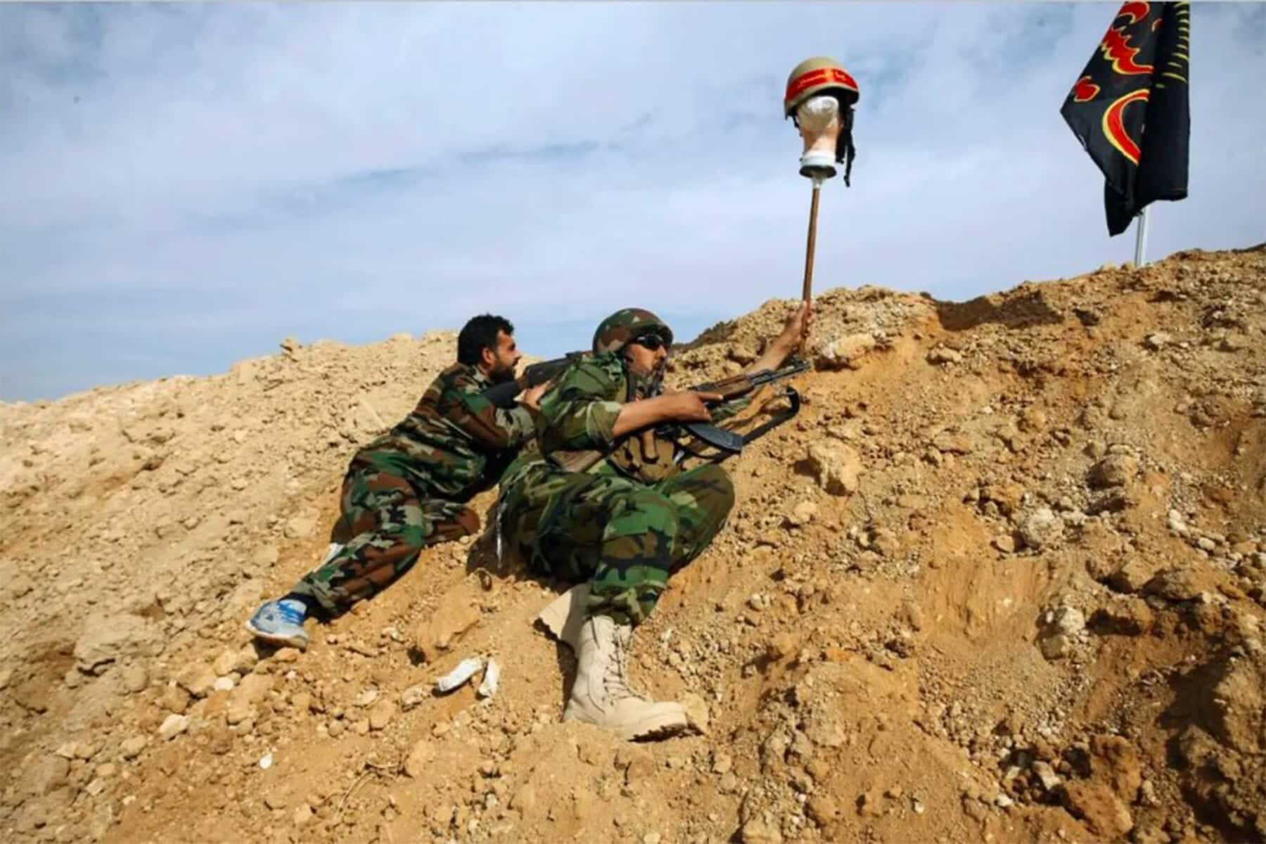 مقاتلون عراقيون شيعة في سوريا watanserb.com