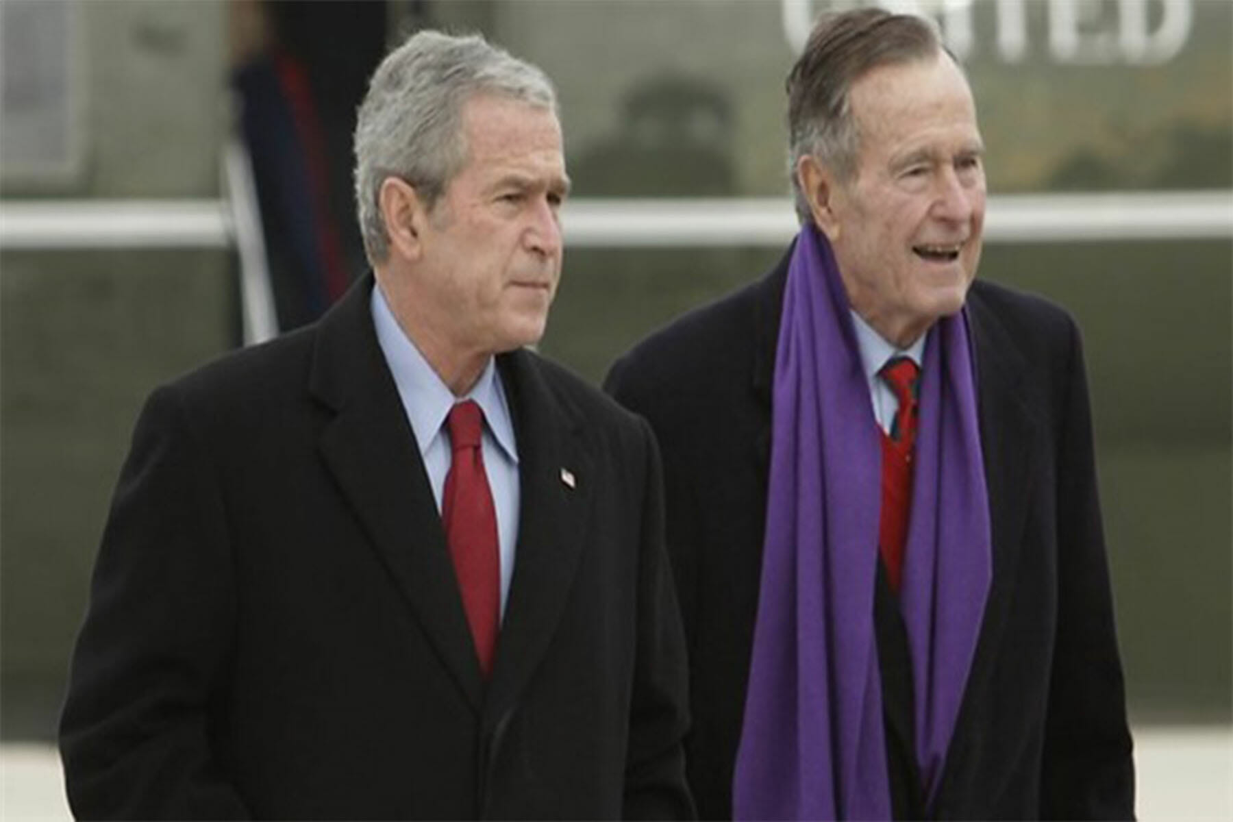 جيب بوش شقيق جورج دبليو watanserb.com
