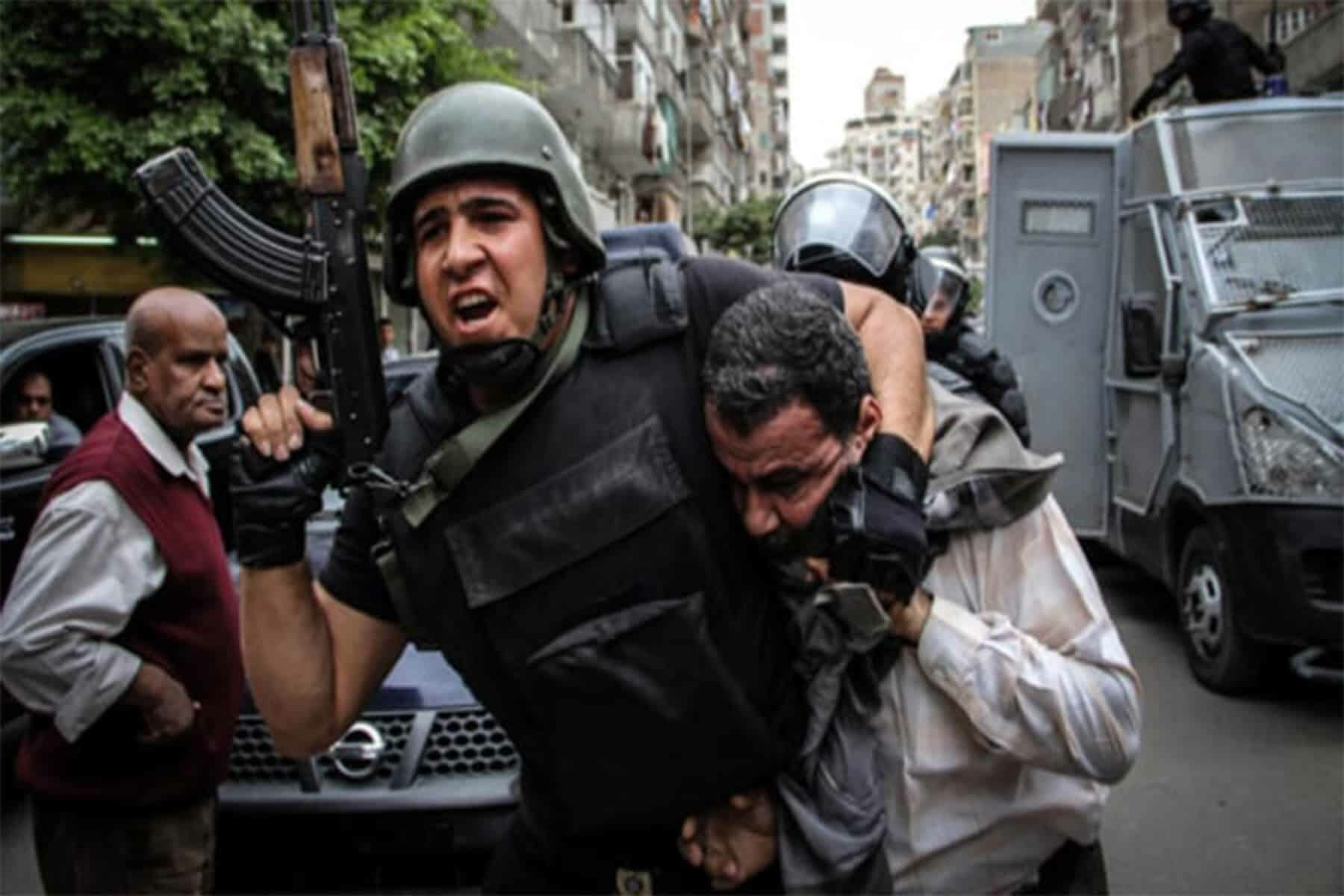 حملة القمع الوحشية في مصر watanserb.com