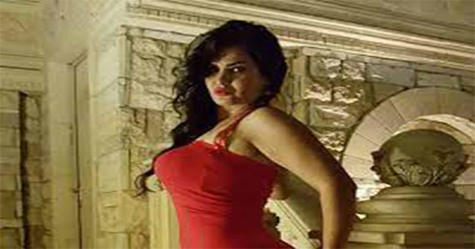 الفنانة الاستعراضية سما المصري watanserb.com