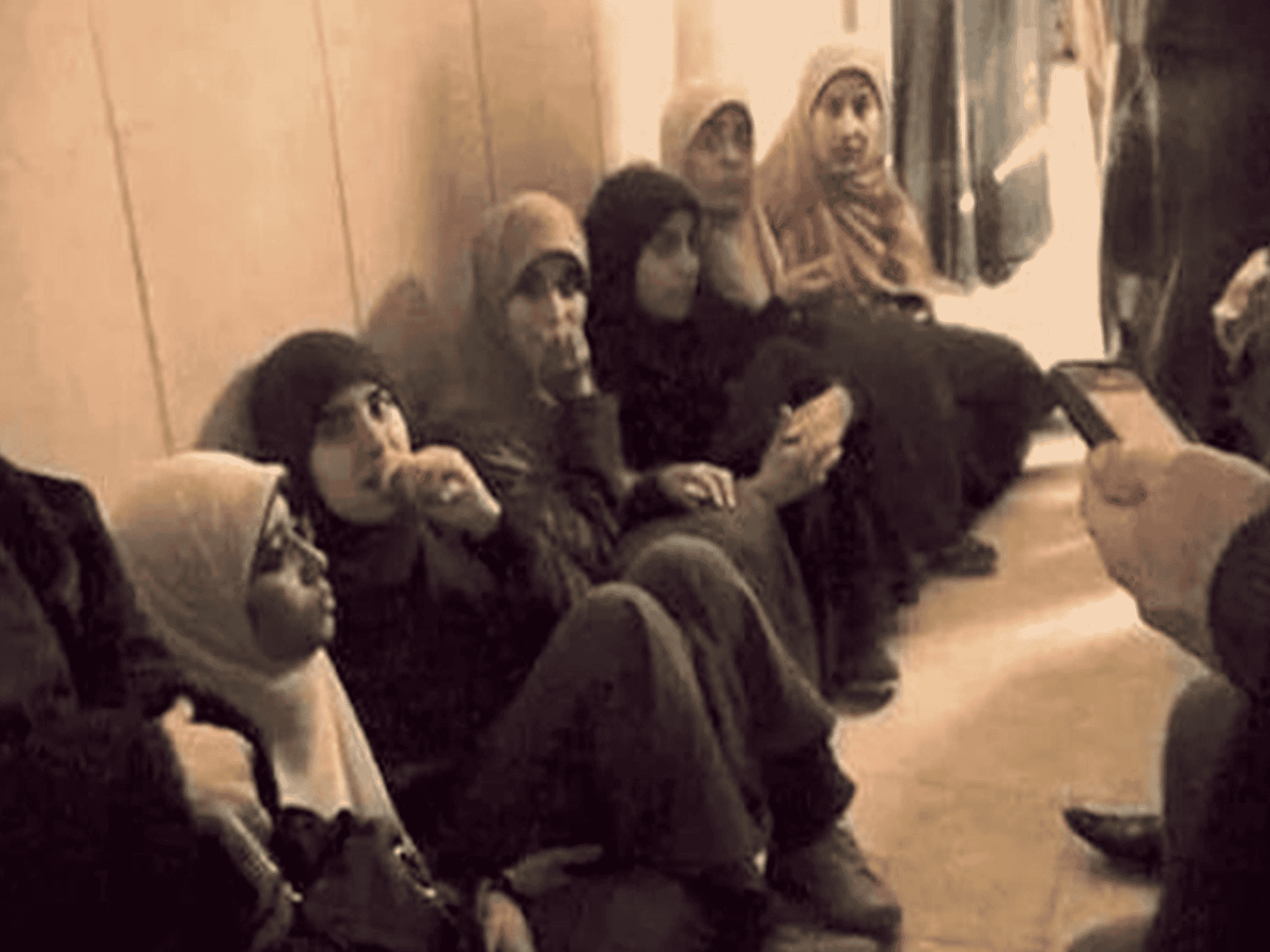 التظاهر بجامعة المنصورة watanserb.com