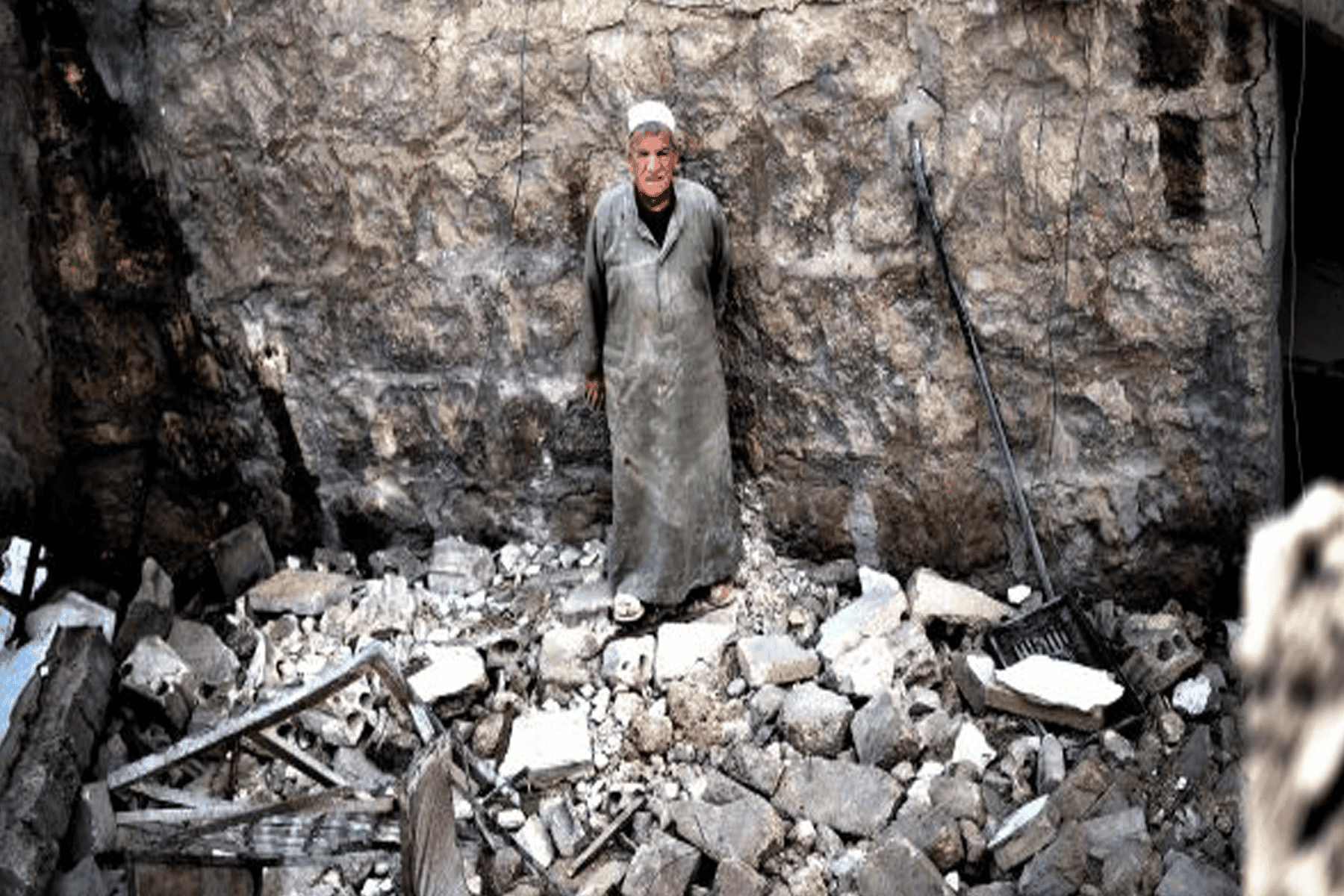 طائرات إيرانية تنقل مقاتلين إلى سوريا watanserb.com