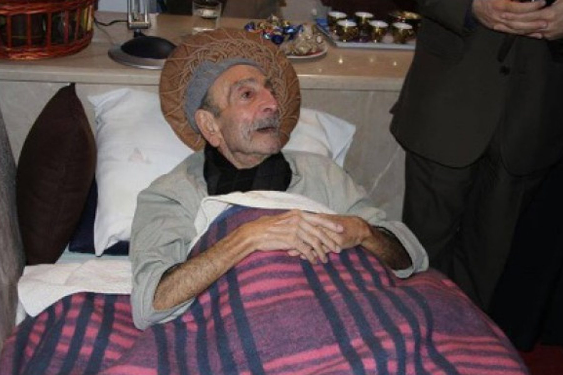 وفاة الممثل السوري عمر حجو watanserb.com
