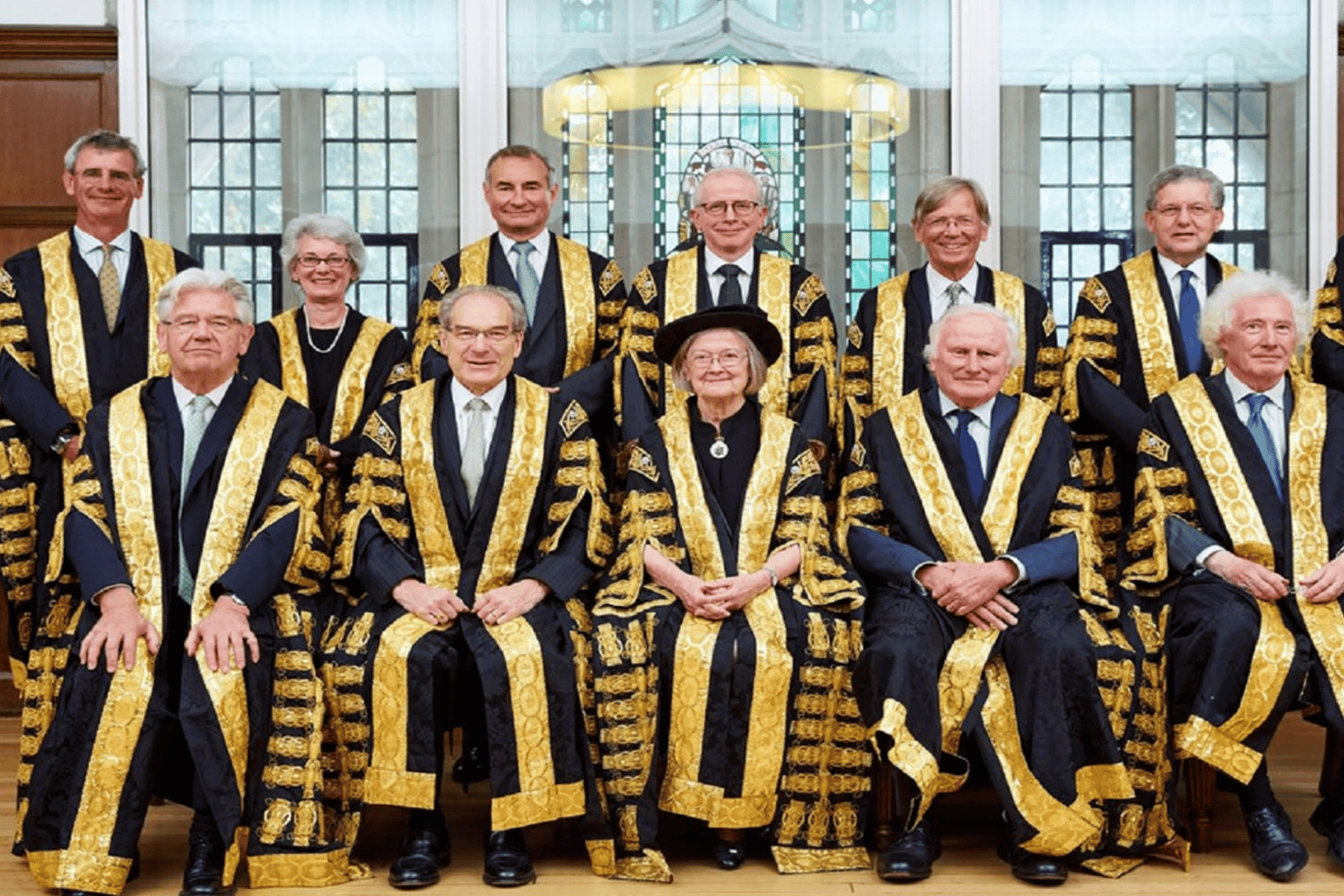 3 قضاة والمواد الإباحية watanserb.com