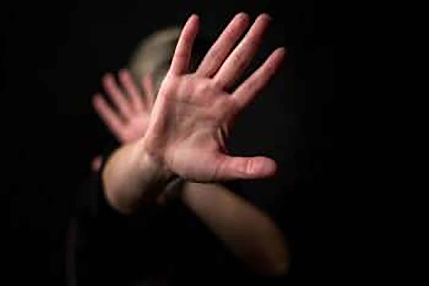 عارضة بلاي بوي watanserb.com