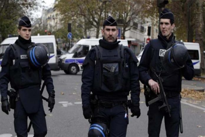 رجال الشرطة الفرنسية watanserb.com