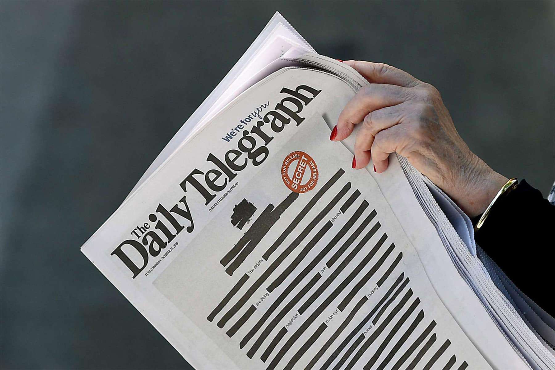 صحيفة ديلي تلغراف watanserb.com