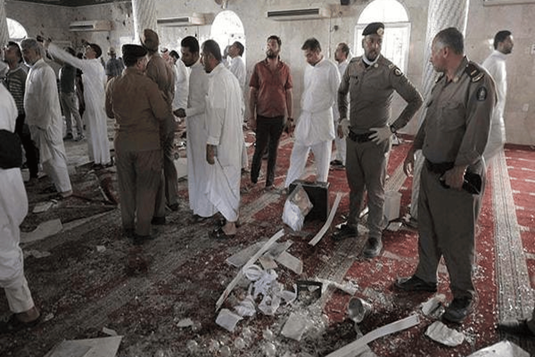قتلى تفجير مسجد الطوارئ watanserb.com