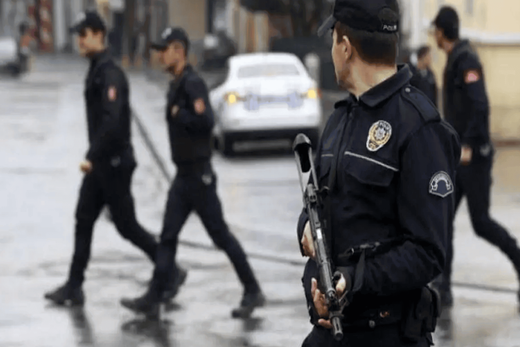 تركيا تطيح بجنرالين وعقيد watanserb.com