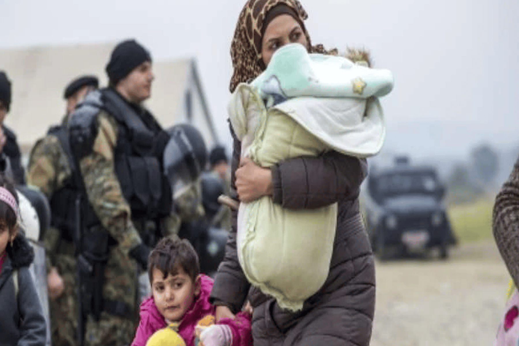 كندا تستقبل 900 لاجئ سوري watanserb.com