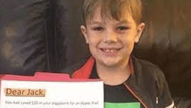 طفل أميركي تبرع بـ20 دولاراً watanserb.com