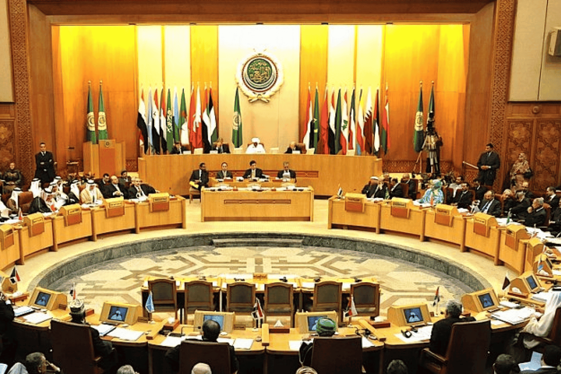 النخب العربية المؤدلجة watanserb.com