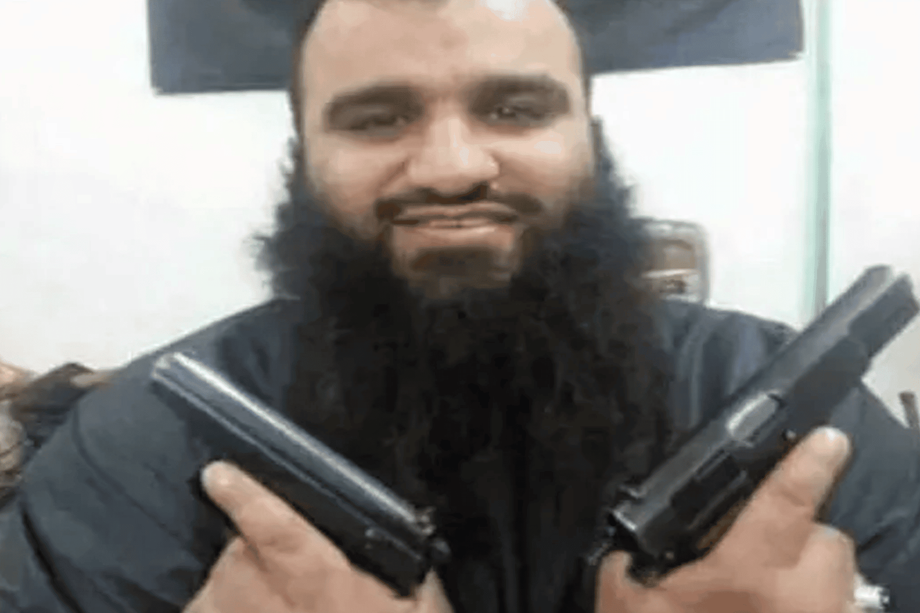 الفساد في داعش watanserb.com