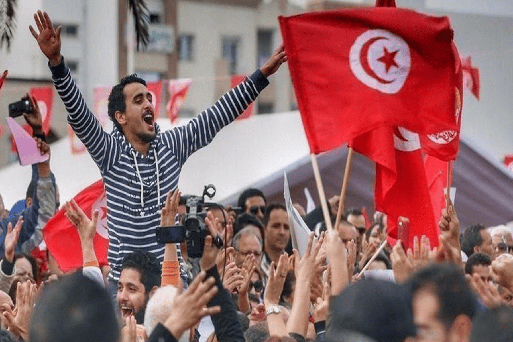الثورة التونسية watanserb.com