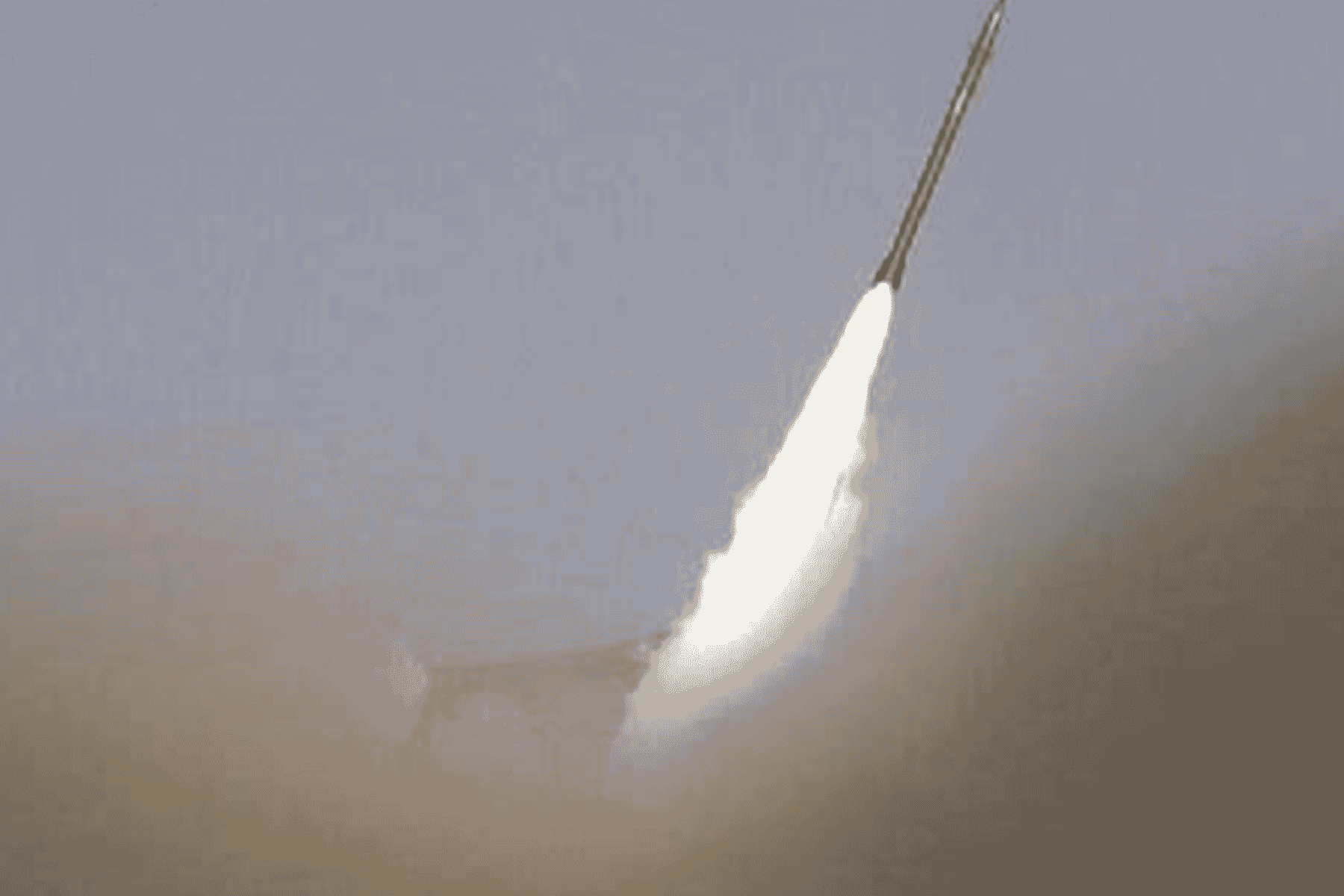 الصاروخ الباليستي watanserb.com