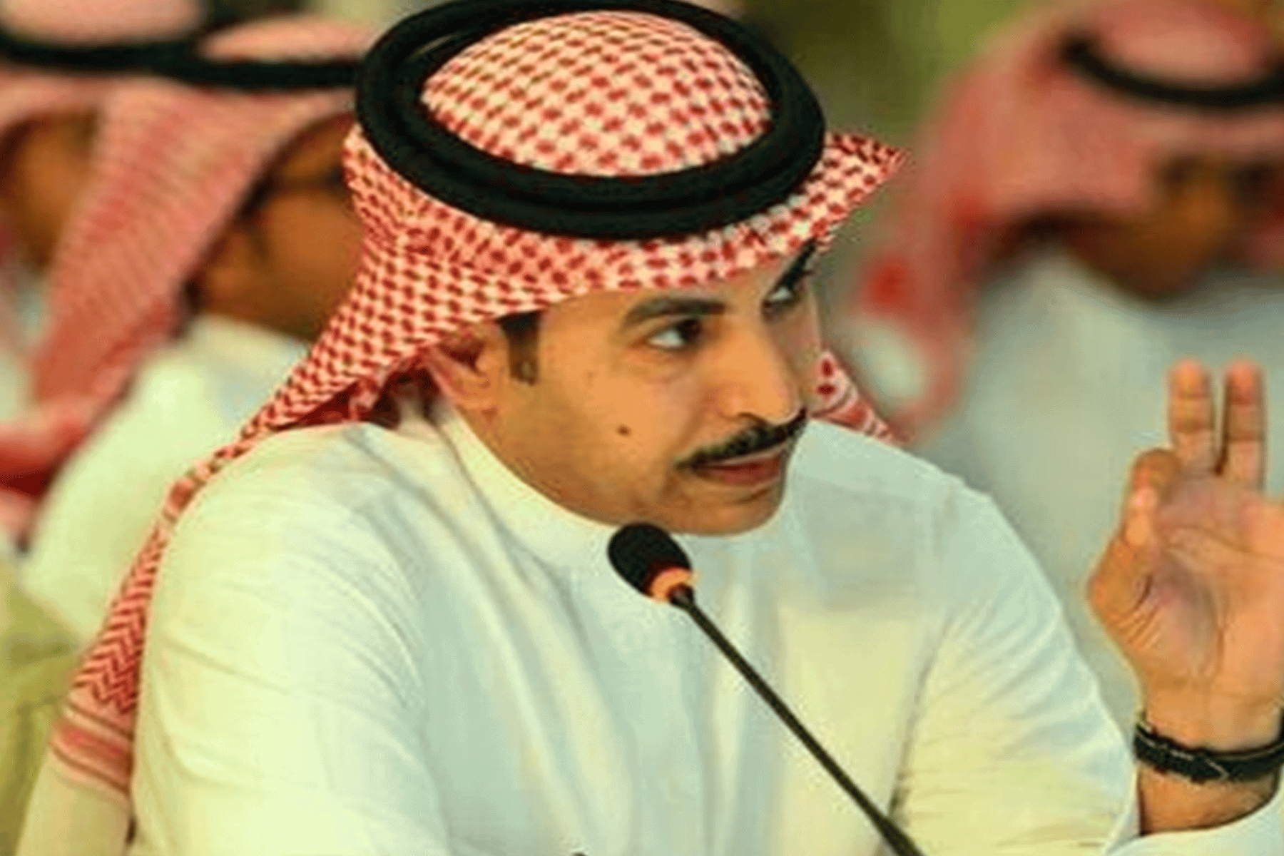 الإعلام الغربي والمصري watanserb.com