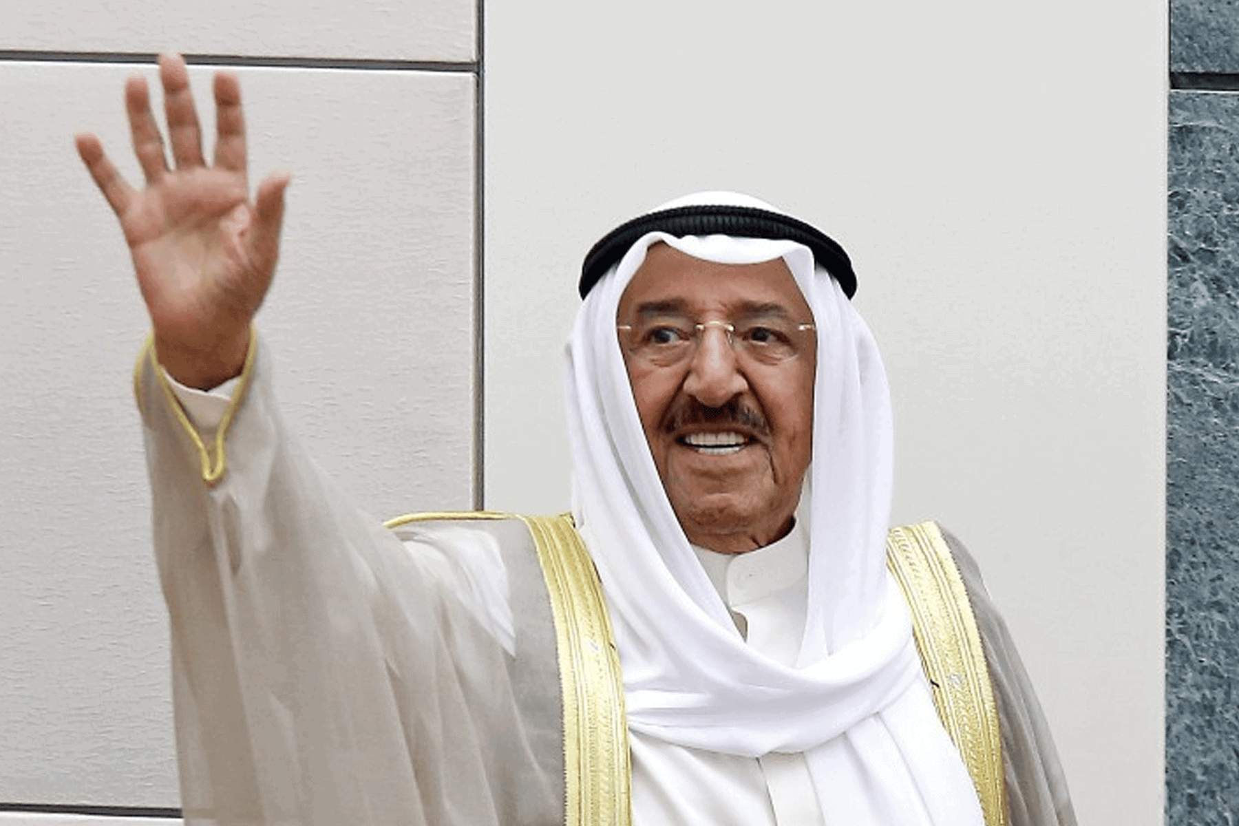 عكاشة و أمير الكويت watanserb.com