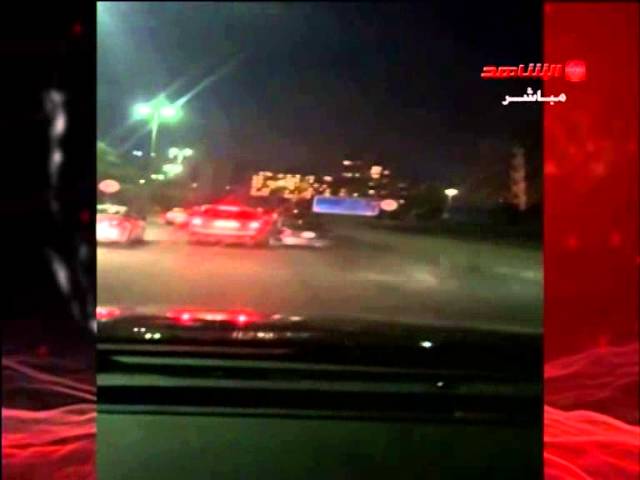 مخمور يتسبب بحادث غريب على طريق في الكويت