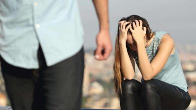 الخيانة الزوجية - صورة معبرة watanserb.com