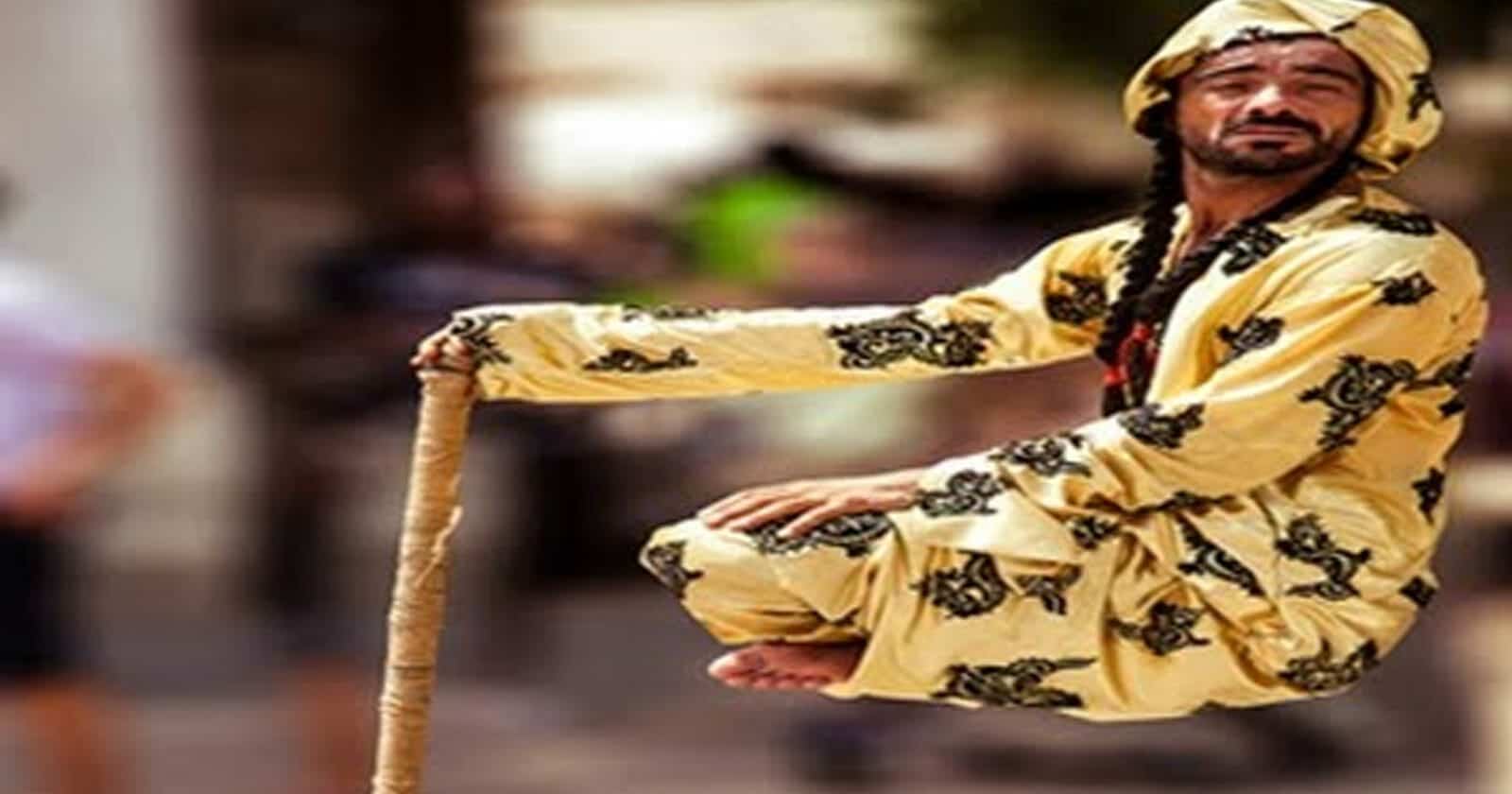 خدعة الجلوس في الهواء watanserb.com