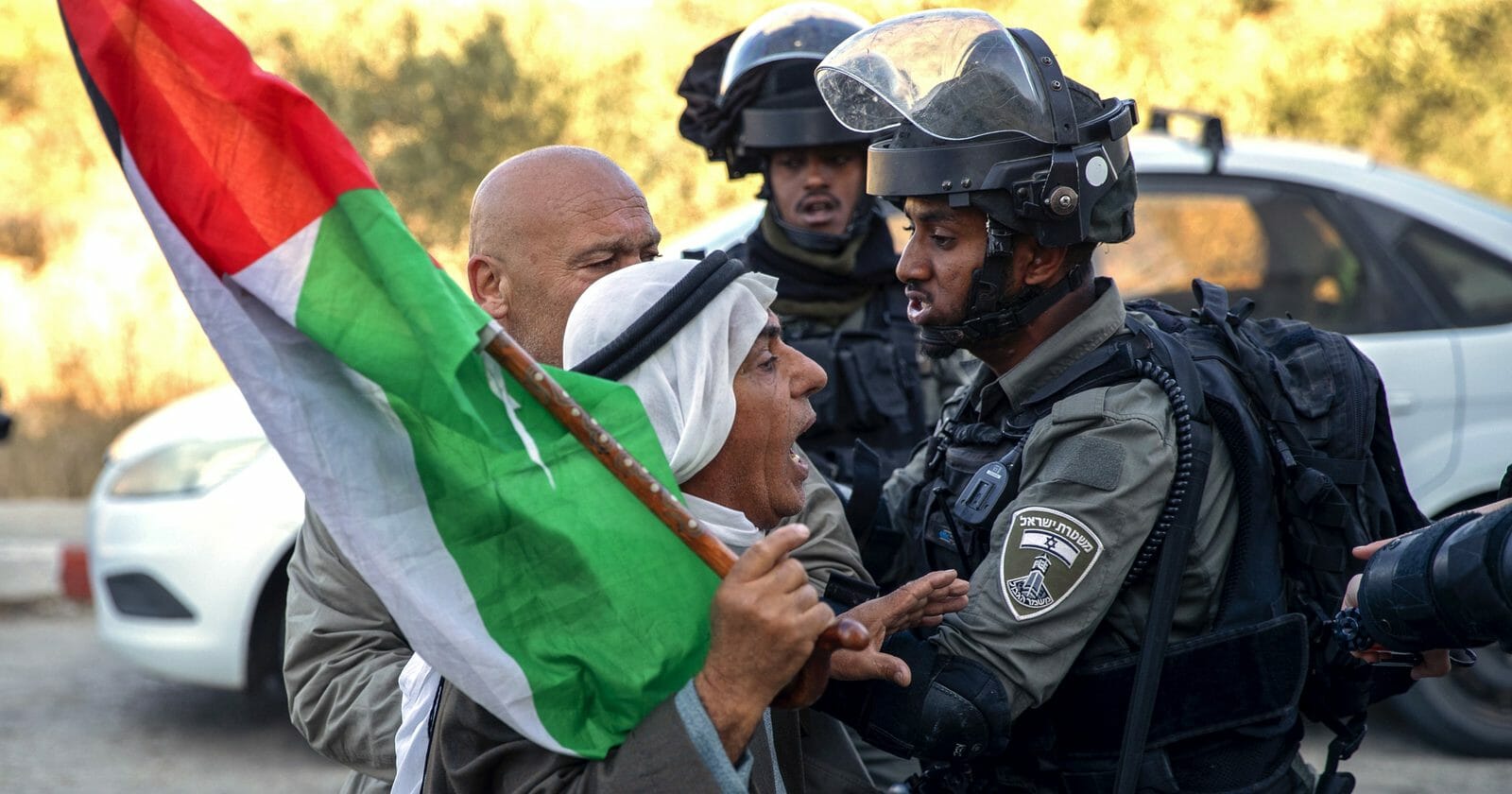 يوعاز هندل الصراع مع الفلسطينيين watanserb.com