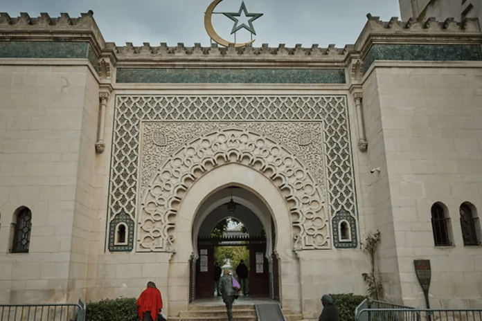 تمويل المساجد في فرنسا watanserb.com