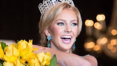 كورين ستيلاكيس