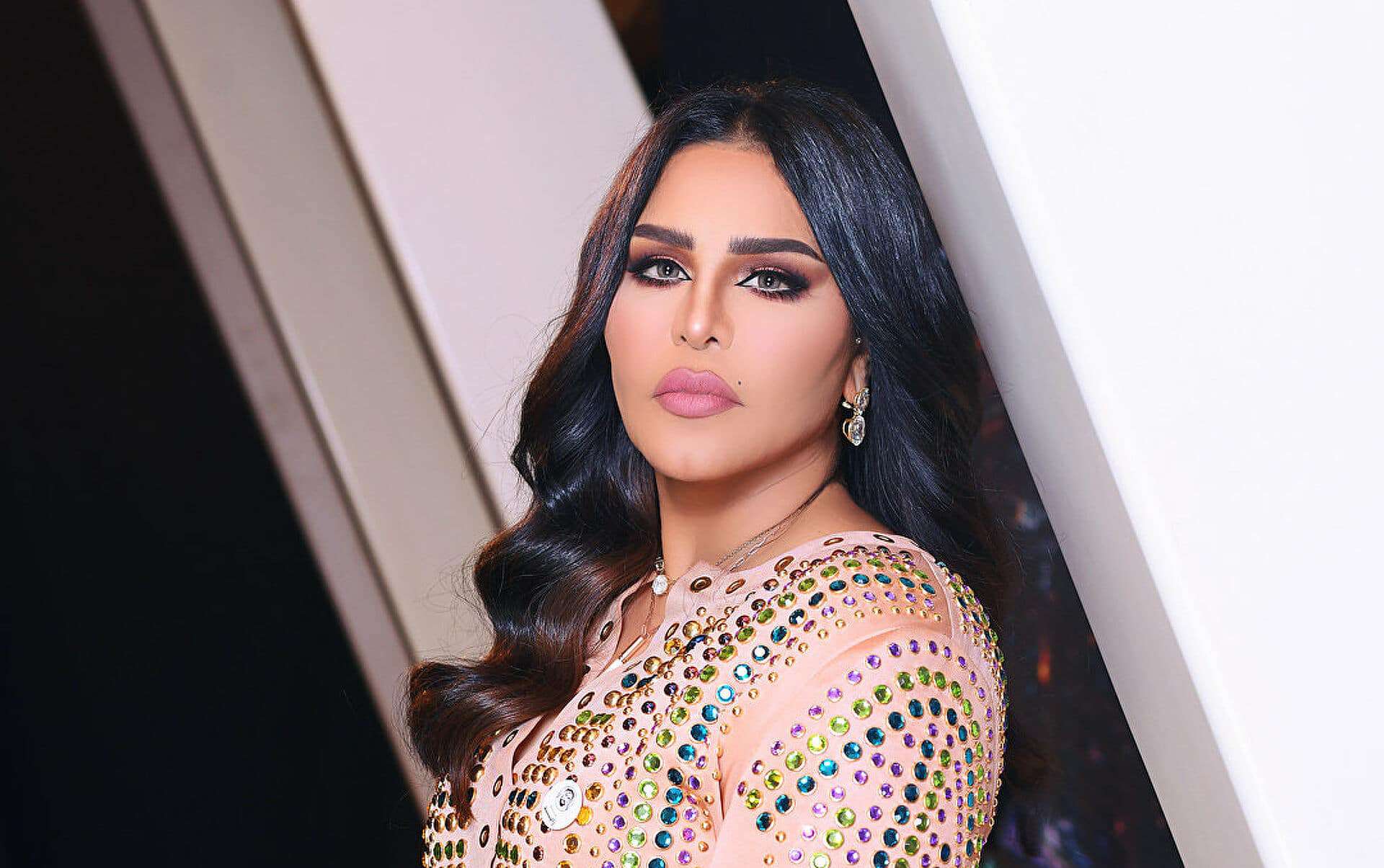 الفنانة الاماراتية احلام watanserb.com