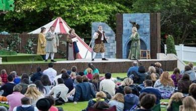 عرض لشكسبير والممثلات "عاريات"