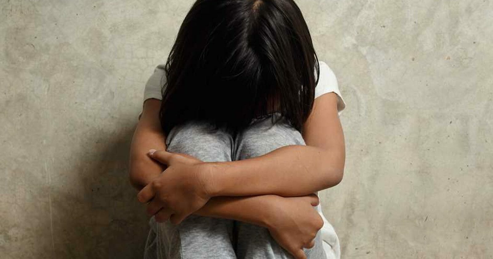 تعرض طفلة لجريمتي اغتصاب في بريطانيا watanserb.com