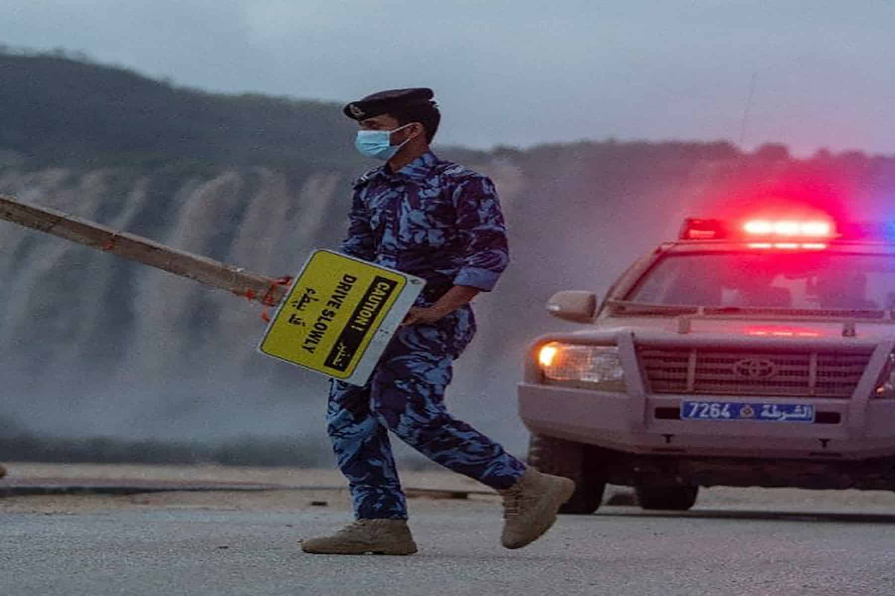 مركبة خليجية وعمان watanserb.com