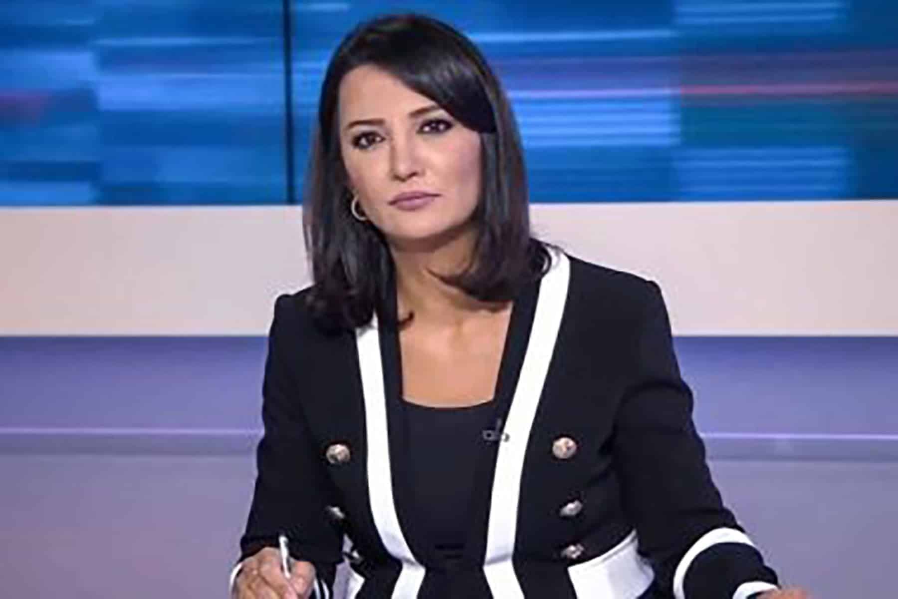 غادة عويس وصور إباحية watanserb.com