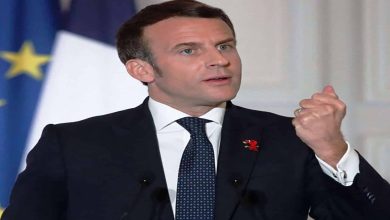 السترات الصفراء وماكرون watanserb.com