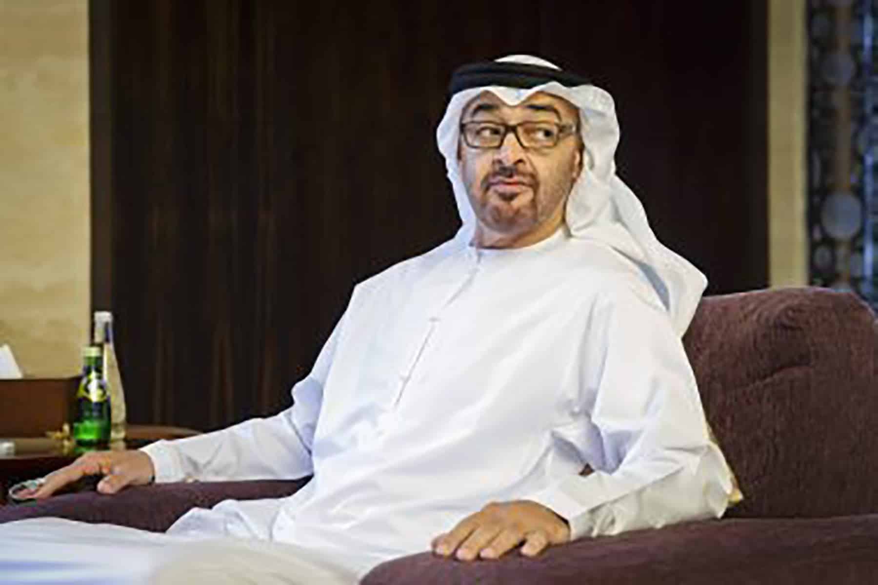 الخليج وبن زايد watanserb.com