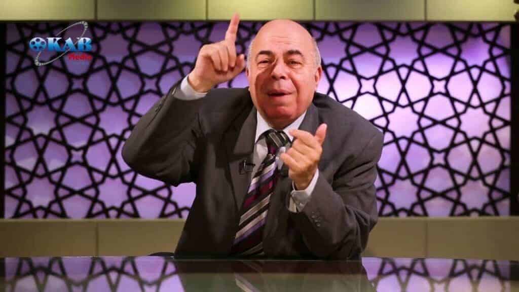 المفكر الإسلامي المصري المثير للجدل أحمد عبده ماهر watanserb.com